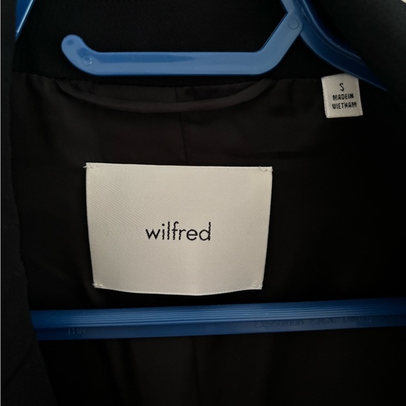 Wilfred Heartbreaker Blazer - Picture 3 of 11